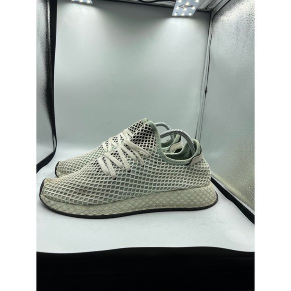 Adidas Originals Deerupt Runner Ash‎ Green/Core Black CQ2911 Womens size 10